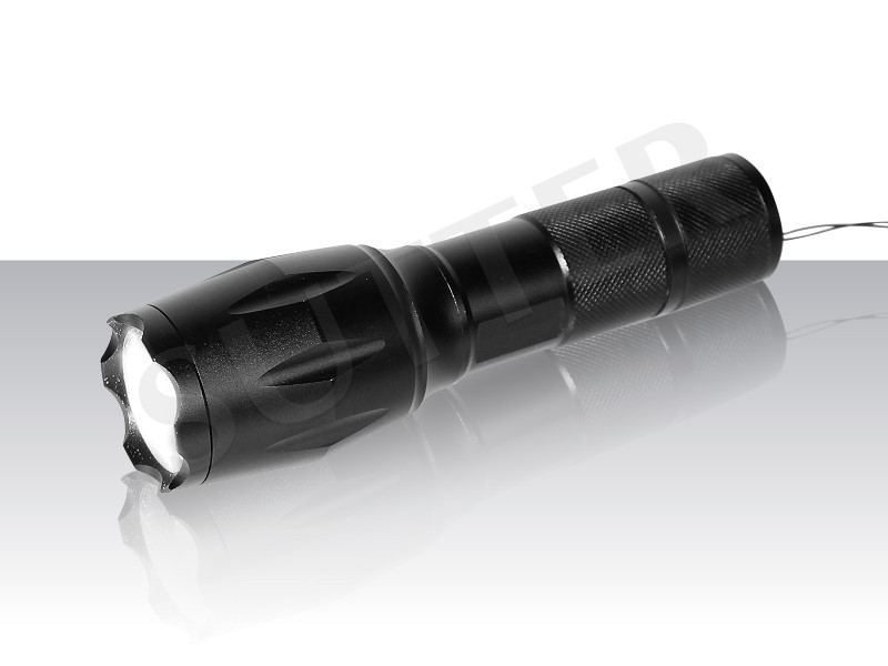 Strong LED 3W Flashlight Stepless Zoom + Accumulator 4200mAh 2000LM
